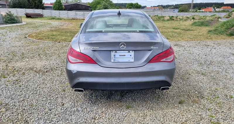 Mercedes-Benz CLA cena 39000 przebieg: 105000, rok produkcji 2015 z Skwierzyna małe 154